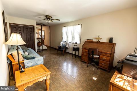 31 E Mill Rd, Maple Shade, NJ 08052 photo 10