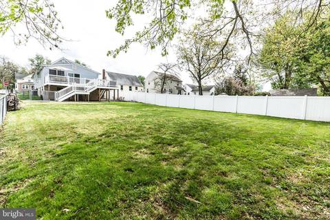 31 E Mill Rd, Maple Shade, NJ 08052 photo 8