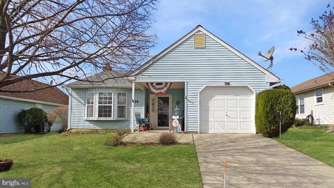 24 Cottage Ln W, Columbus, NJ 08022