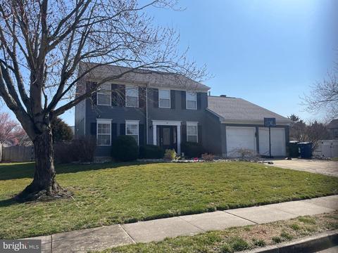 18 Adler Cir, Lumberton, NJ 08048