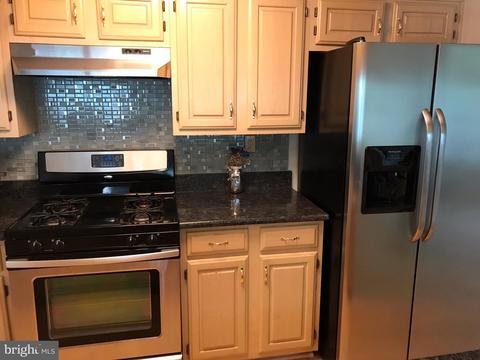 74 Eldon Way, Marlton, NJ 08053 photo 3