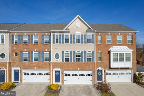 3 Isabelle Ct, Marlton, NJ 08053
