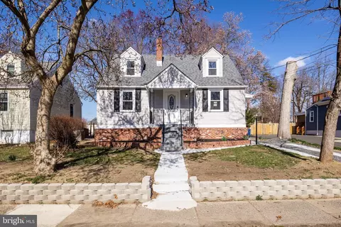 205 Elm Ave, Maple Shade, NJ 08052