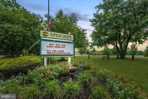 1 Waterview Ct, Marlton, NJ 08053