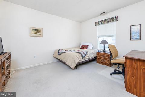 716 Cascade Dr N, Mount Laurel, NJ 08054 photo 13