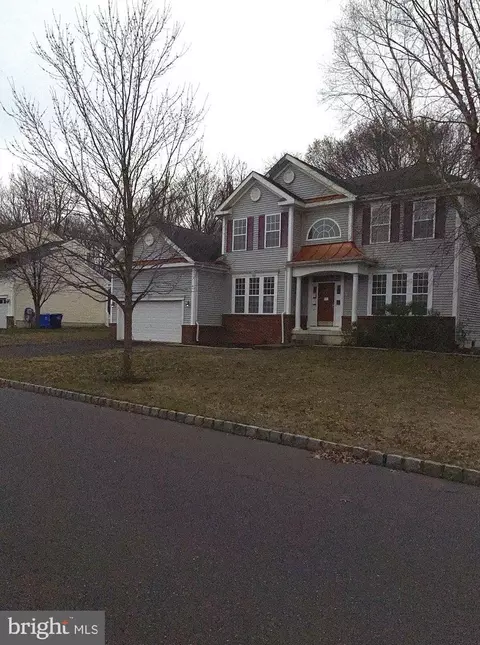 25 Homestead Dr, Pemberton, NJ 08068