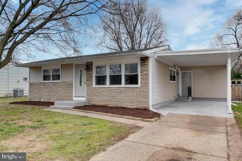 43 Cambridge Cir, Maple Shade, NJ 08052