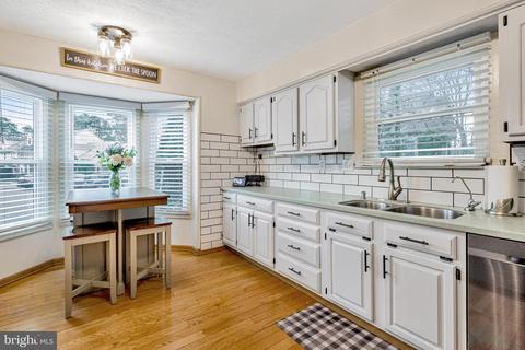 300 Williamsburg, Marlton, NJ 08053 photo 7