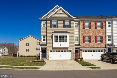 25 Keegan Ct, Marlton, NJ 08053