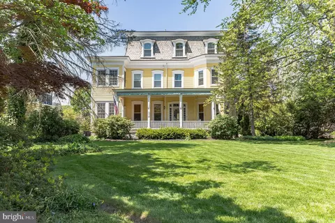227 E Main St, Moorestown, NJ 08057