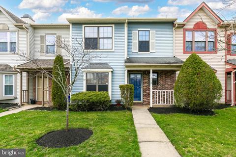 113 Crown Prince Dr, Marlton, NJ 08053