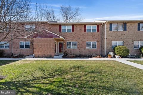 66 Forge Rd, Medford, NJ 08055