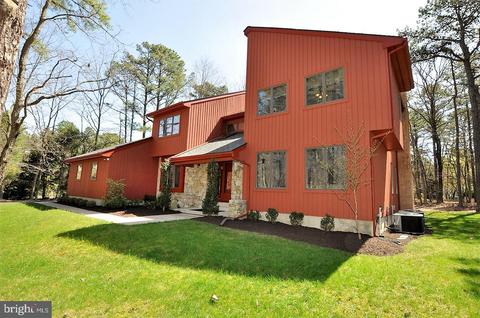 4 Downe Cir, Medford, NJ 08055