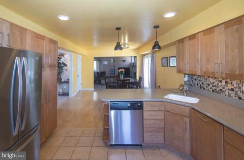 2 Maple Tree Dr, Westampton, NJ 08060 photo 7