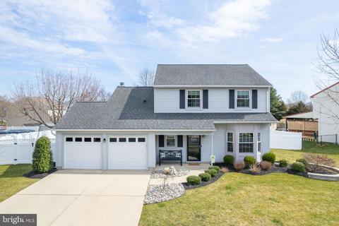 129 Stonebrook Dr, Lumberton, NJ 08048