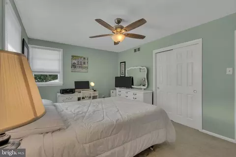 16 Beth Dr, Moorestown, NJ 08057 photo 38