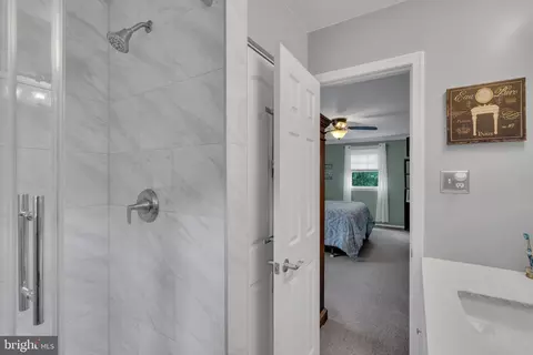 16 Beth Dr, Moorestown, NJ 08057 photo 44