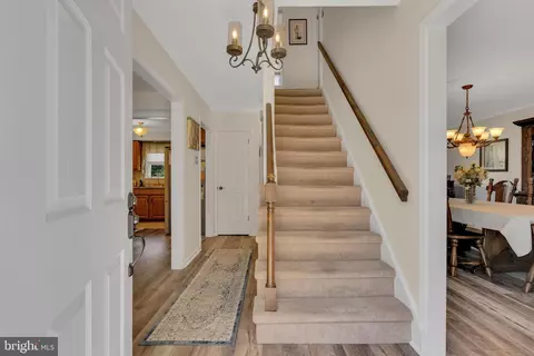 16 Beth Dr, Moorestown, NJ 08057 photo 12