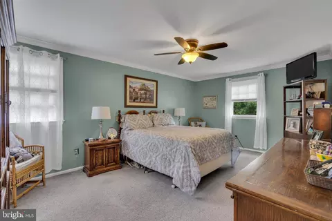 16 Beth Dr, Moorestown, NJ 08057 photo 45