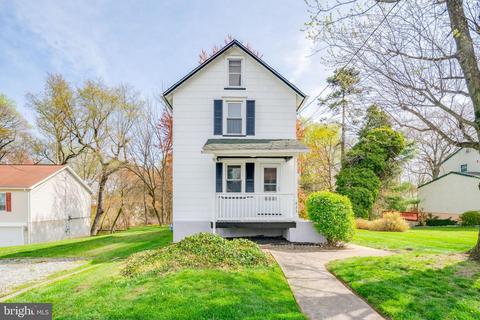 623 Greenwood Ave, Maple Shade, NJ 08052