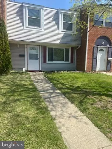 22 Roxburn Pl, Willingboro, NJ 08046