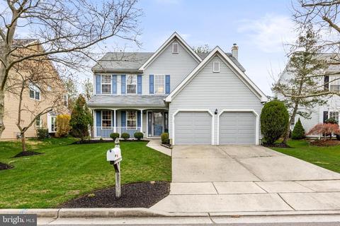 19 Ballinger Way, Mount Laurel, NJ 08054