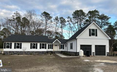 200 Woodland Ave, Medford, NJ 08055