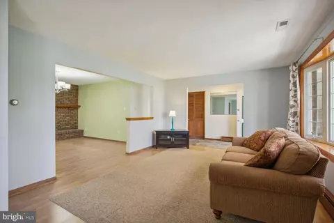 6 Croshaw Rd, Wrightstown, NJ 08562 photo 8