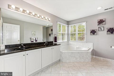 17 Albany Rd, Marlton, NJ 08053 photo 14