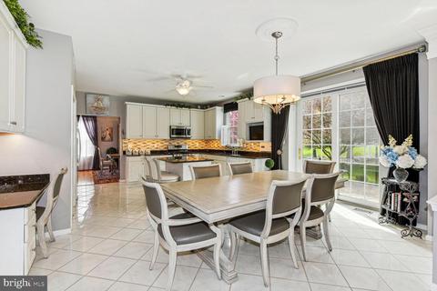 17 Albany Rd, Marlton, NJ 08053 photo 8