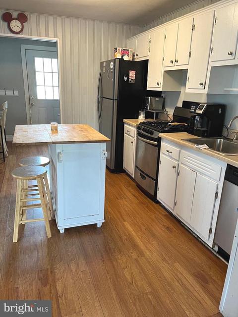 641 Monroe St, Riverside, NJ 08075 photo 3