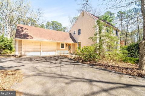 10 Vale Dr, Tabernacle, NJ 08088