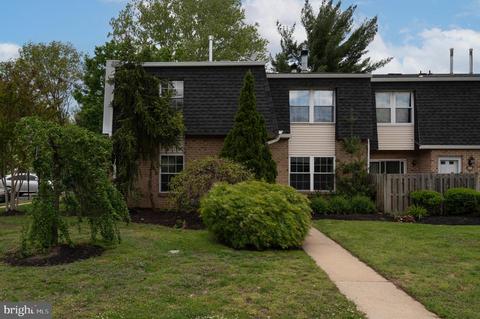 2181 Harbour Dr, Palmyra, NJ 08065