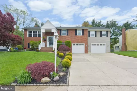 40 Red Leaf Rd, Moorestown, NJ 08057 photo 2