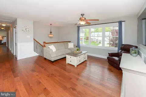 40 Red Leaf Rd, Moorestown, NJ 08057 photo 3