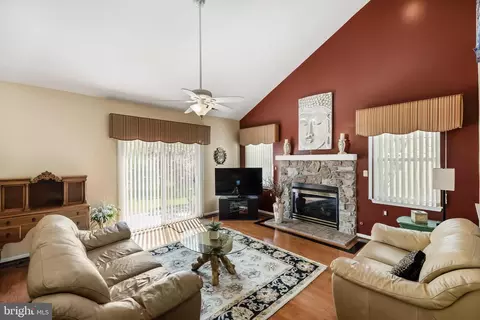 13 Clancy Ct, Marlton, NJ 08053 photo 10