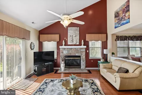 13 Clancy Ct, Marlton, NJ 08053 photo 11