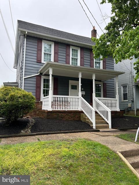 74 Branch St, Medford, NJ 08055