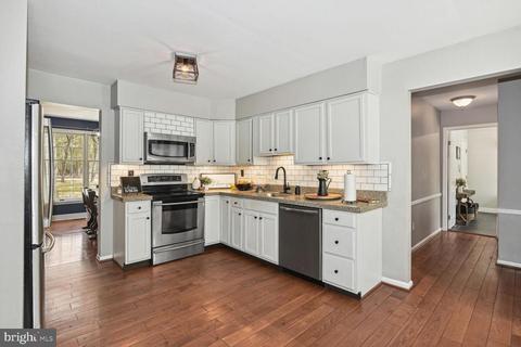 17 Flagstone Dr, Tabernacle, NJ 08088 photo 10