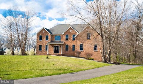 15 Dellaira Ct, Wrightstown, NJ 08562