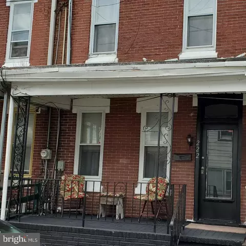 222 Penn St, Burlington, NJ 08016