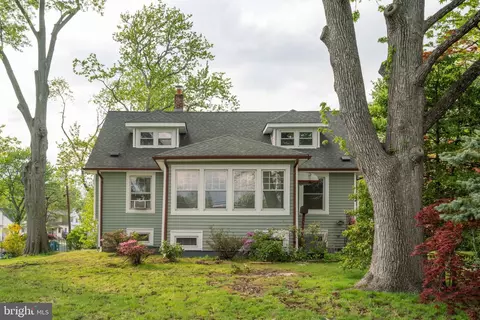 231 W Mill Rd, Maple Shade, NJ 08052 photo 2