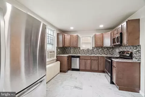 231 W Mill Rd, Maple Shade, NJ 08052 photo 22