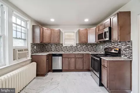 231 W Mill Rd, Maple Shade, NJ 08052 photo 19