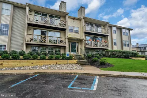 41 Cranberry Ct, Marlton, NJ 08053