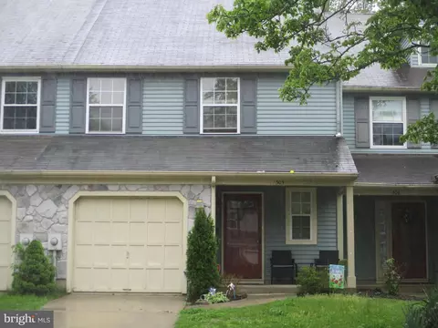 505 Hazelwood Ln, Marlton, NJ 08053