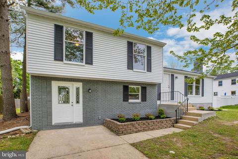 306 Stoney Brook Ln, Marlton, NJ 08053