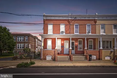 93 Crosswicks St, Bordentown, NJ 08505