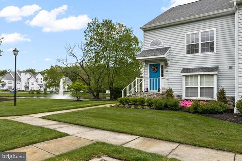 2504 Rabbit Run Rd, Marlton, NJ 08053