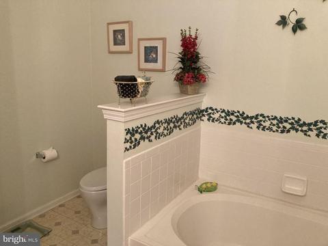 20 Ashley Dr, Delran, NJ 08075 photo 18